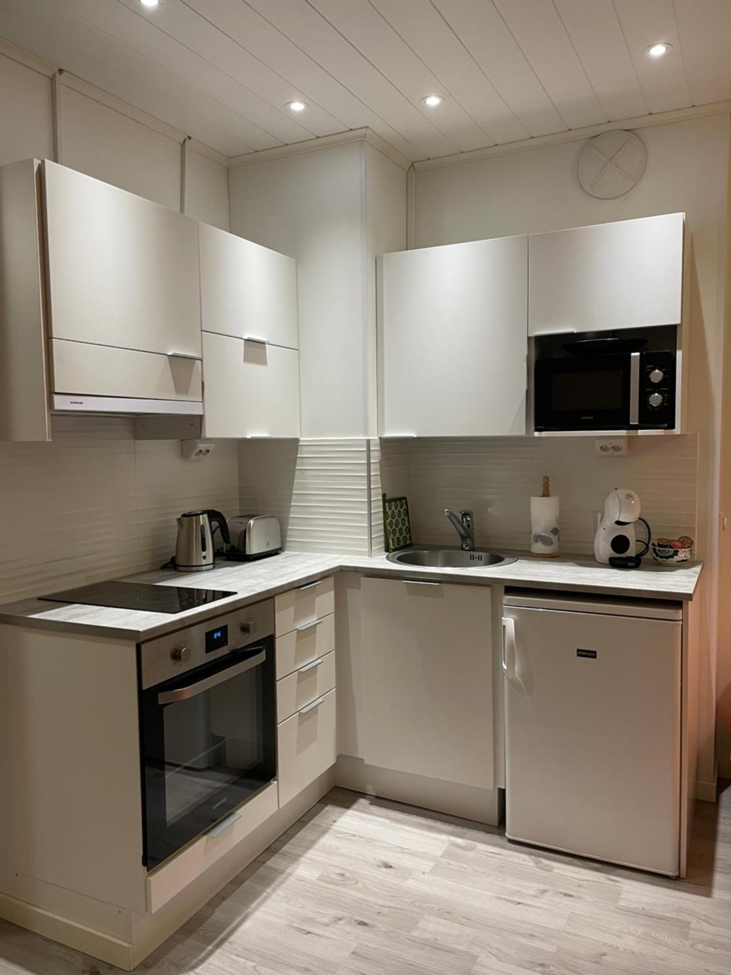 Rovakatu City Apartment Рованиеми Экстерьер фото